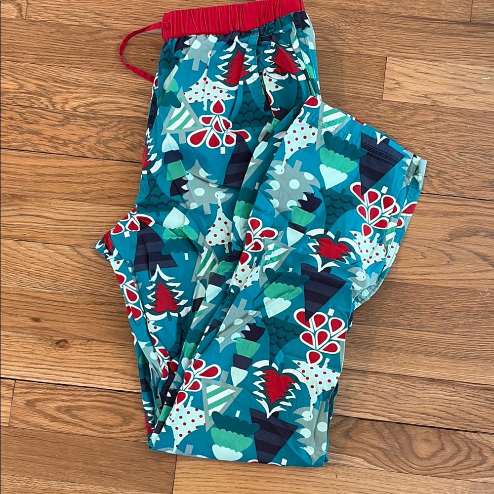 Festive Kids Pajamas with Red and Green Patterns